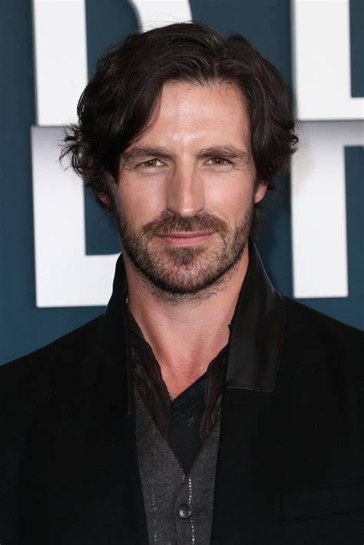 Eoin Macken's Biography Engaged, Wife, Net Worth, Family, Age