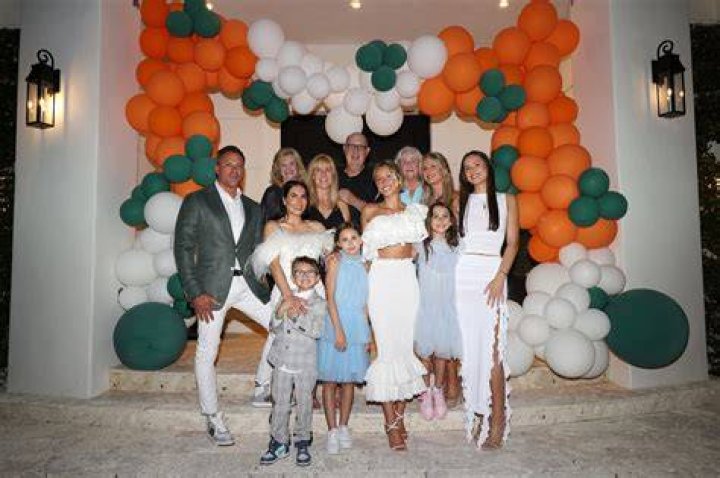 How Many Siblings Does Leonardo DiCaprio Have?
