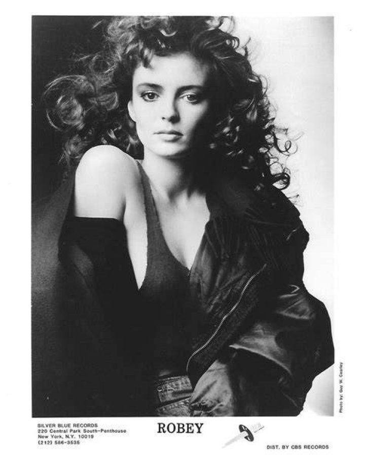 Image of Louise Robey