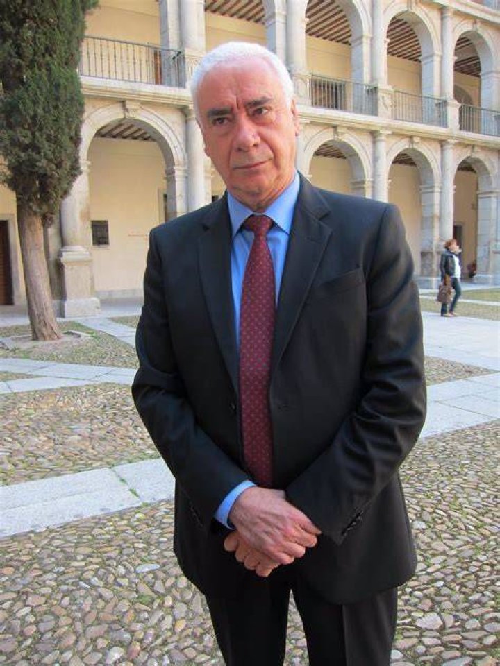 Luciano Alonso expresa su apoyo a Susana Díaz si opta a las primarias