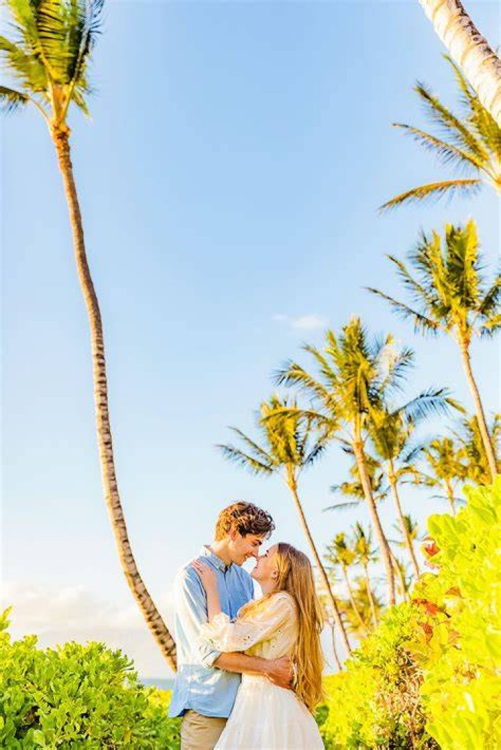 Mia Maples’ Maui Engagement Photos Love + Water